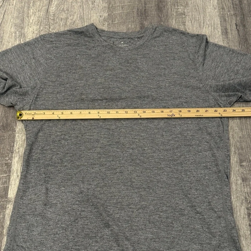 Fabletics XXL Gray Men's Athletic Workout‎ Shirt Gym Tee